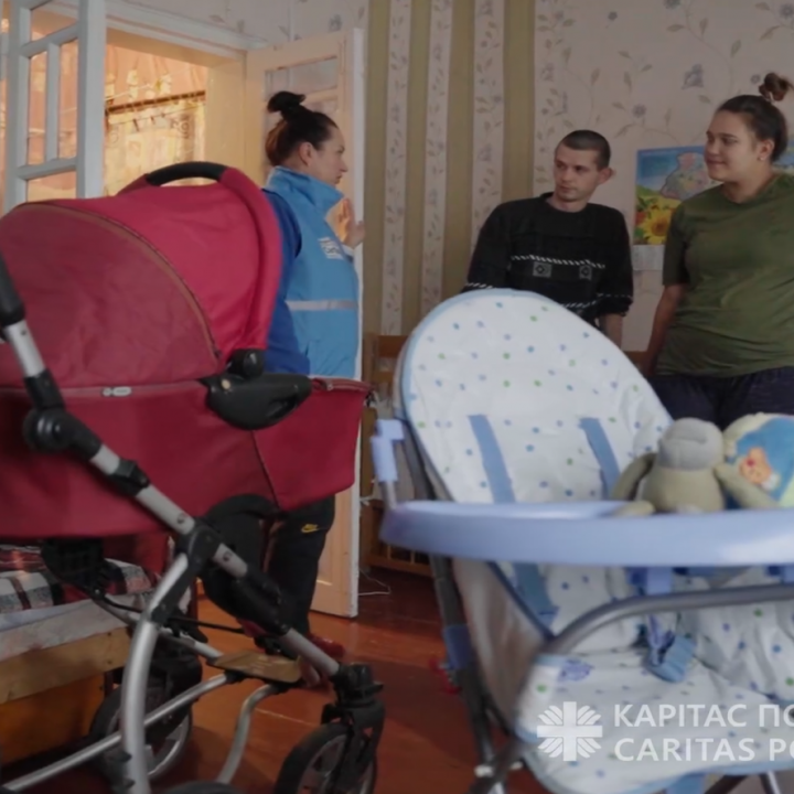 Допомога кризового центру Карітас Полтава для молодої сім’ї